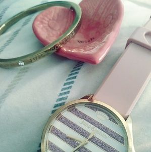 Aunthentic Juicy Couture Womens watch /rose gold